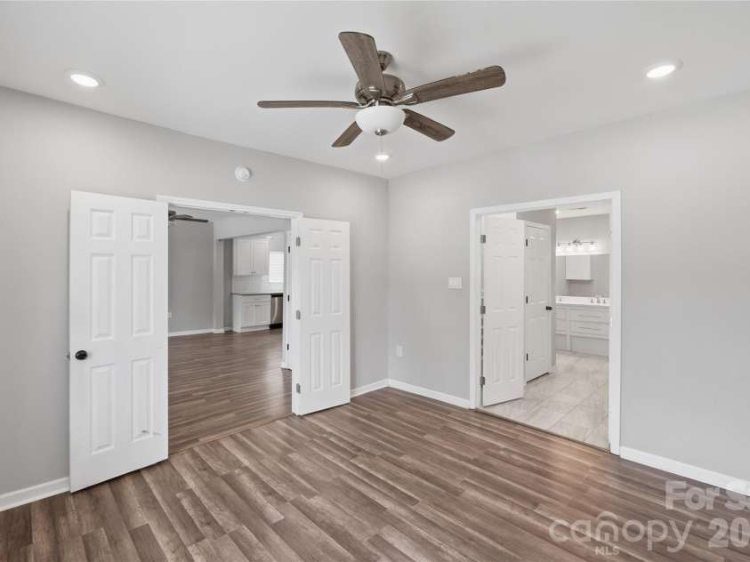 511 Johnson Street, Monroe, NC 28112.  MLS# CAR4388865, YatesRealty ID 29969. 