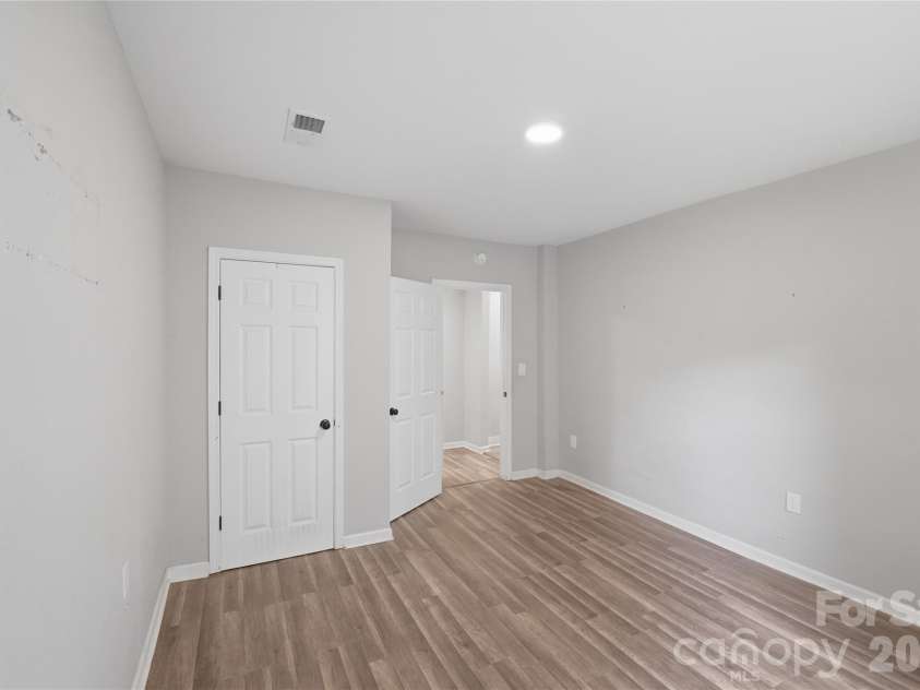 511 Johnson Street, Monroe, NC 28112.  MLS# CAR4388865, YatesRealty ID 29969. 