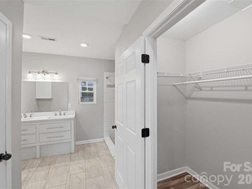 511 Johnson Street, Monroe, NC 28112.  MLS# CAR4388865, YatesRealty ID 29969. 