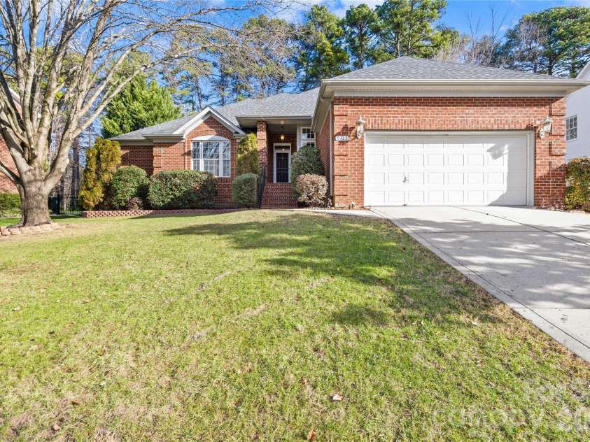 9325 Brown Gelly Drive, Huntersville, NC 28078.  MLS# CAR4340317, YatesRealty ID 2997. 