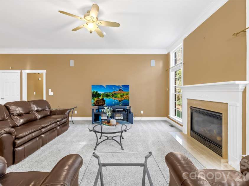 9325 Brown Gelly Drive, Huntersville, NC 28078.  MLS# CAR4340317, YatesRealty ID 2997. 