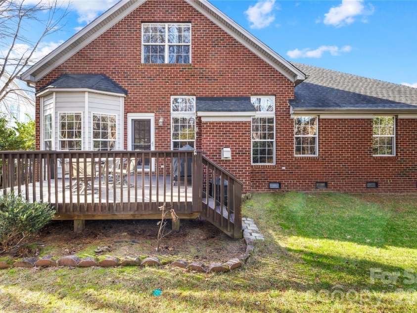 9325 Brown Gelly Drive, Huntersville, NC 28078.  MLS# CAR4340317, YatesRealty ID 2997. 