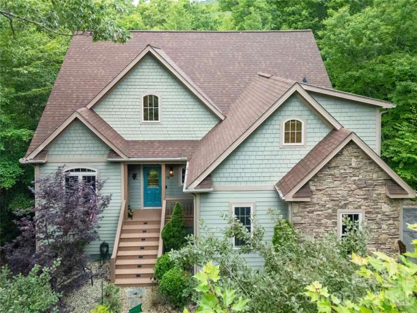 72 Tludatsi Court, Brevard, NC 28712.  MLS# CAR4389869, YatesRealty ID 29972. 