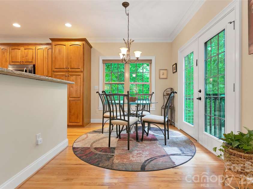 72 Tludatsi Court, Brevard, NC 28712.  MLS# CAR4389869, YatesRealty ID 29972. 