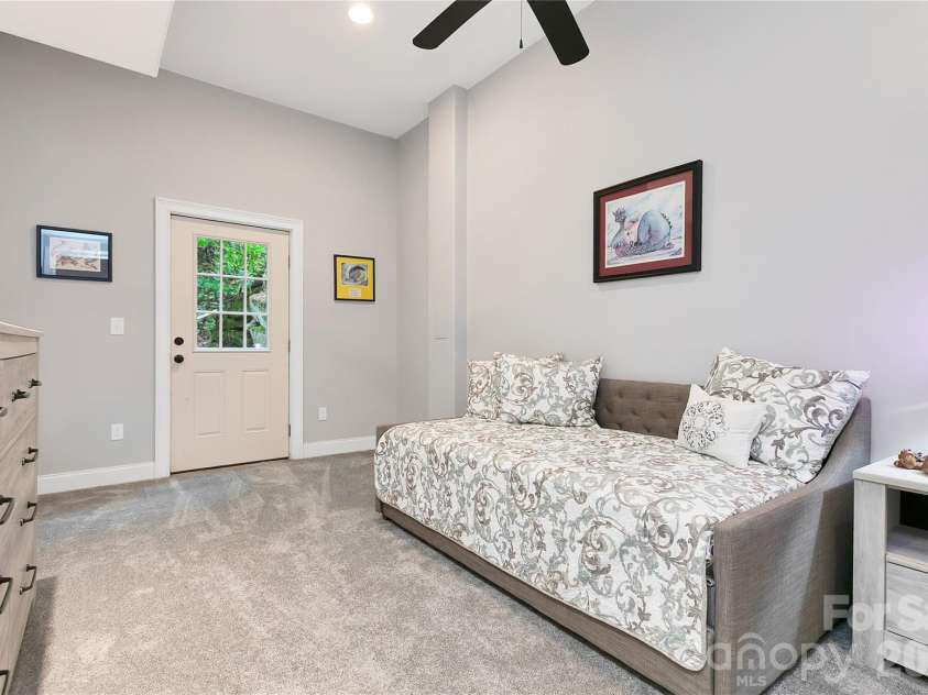 72 Tludatsi Court, Brevard, NC 28712.  MLS# CAR4389869, YatesRealty ID 29972. 