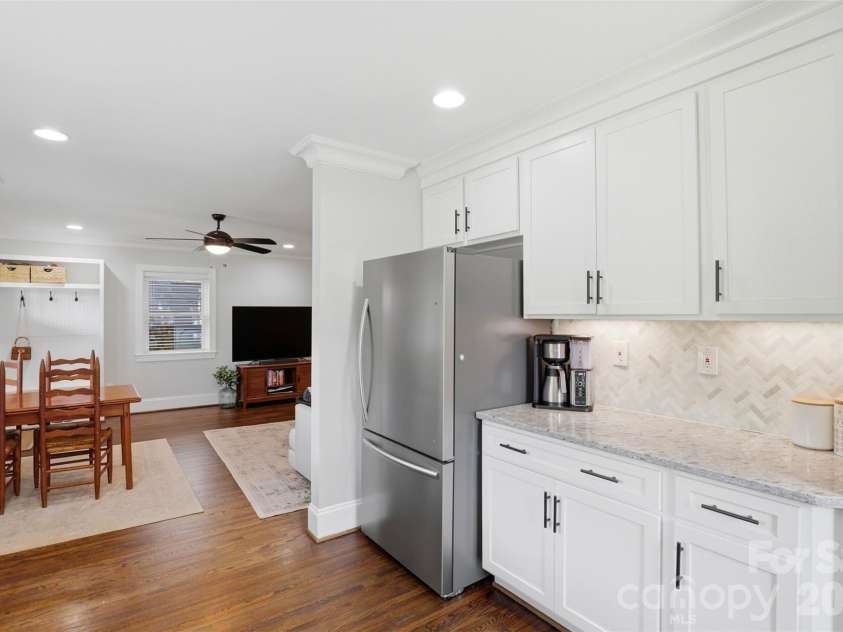 1919 Merriman Avenue, Charlotte, NC 28203.  MLS# CAR4391251, YatesRealty ID 29973. 