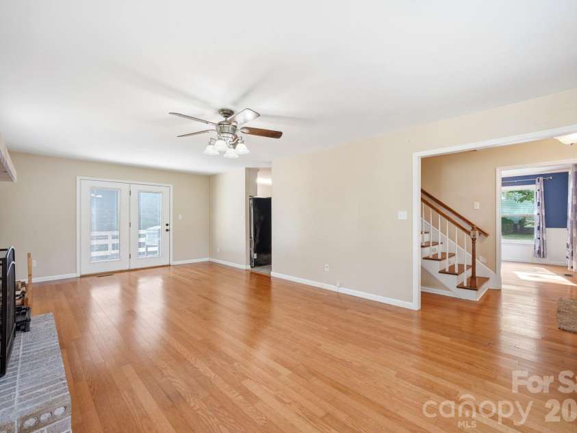4548 Tree Haven Court, Gastonia, NC 28056.  MLS# CAR4391571, YatesRealty ID 29974. 