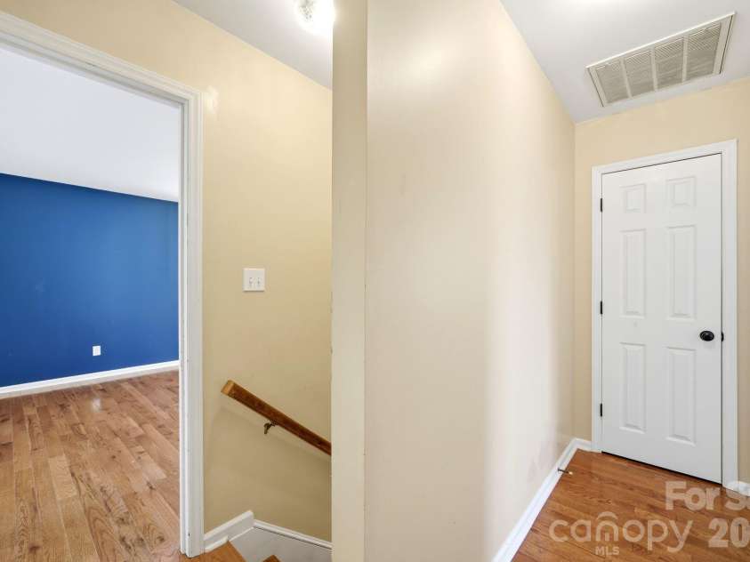 4548 Tree Haven Court, Gastonia, NC 28056.  MLS# CAR4391571, YatesRealty ID 29974. 