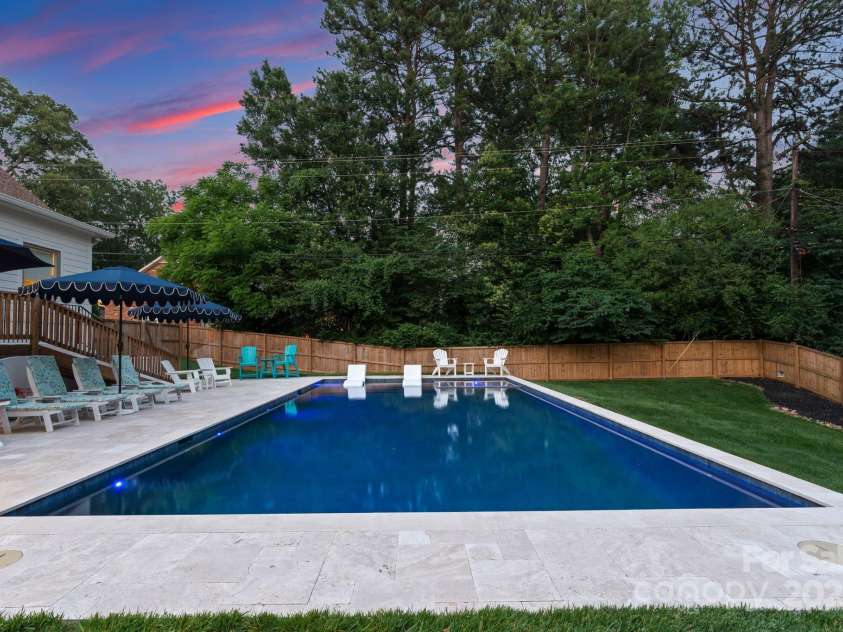 6505 Folger Drive, Charlotte, NC 28270.  MLS# CAR4268431, YatesRealty ID 29976. 