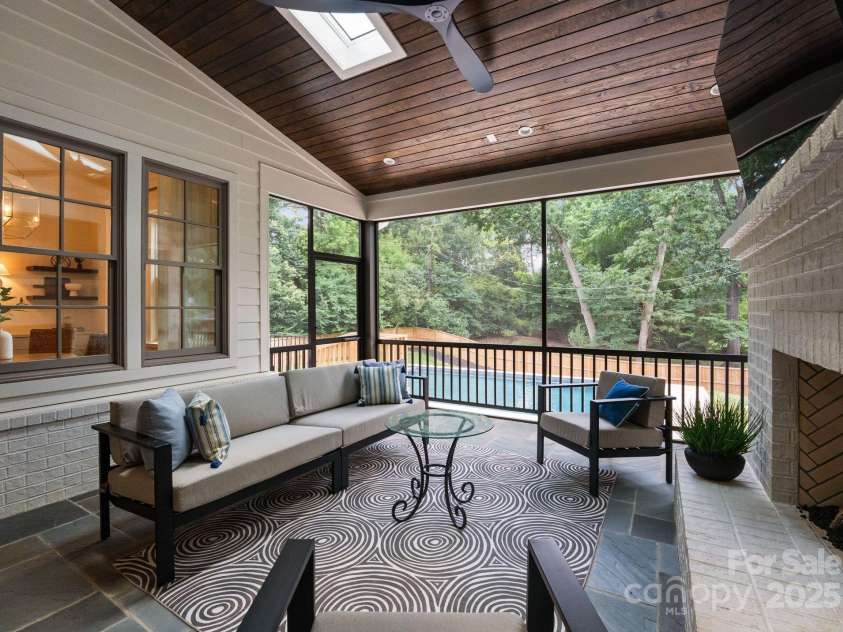 6505 Folger Drive, Charlotte, NC 28270.  MLS# CAR4268431, YatesRealty ID 29976. 