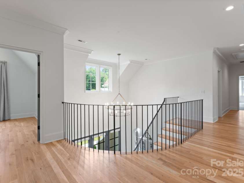 6505 Folger Drive, Charlotte, NC 28270.  MLS# CAR4268431, YatesRealty ID 29976. 