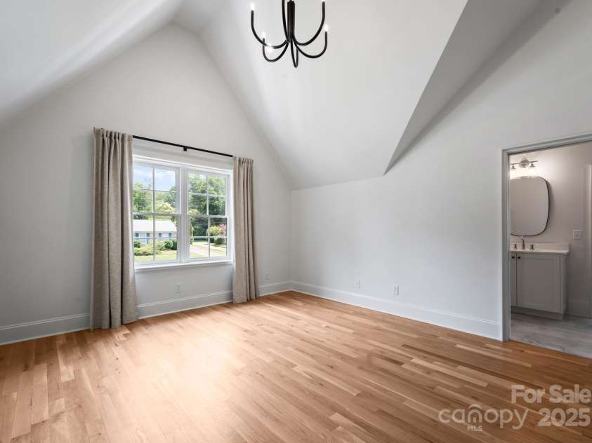 6505 Folger Drive, Charlotte, NC 28270.  MLS# CAR4268431, YatesRealty ID 29976. 