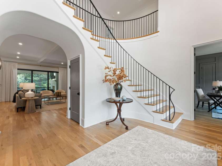 6505 Folger Drive, Charlotte, NC 28270.  MLS# CAR4268431, YatesRealty ID 29976. 
