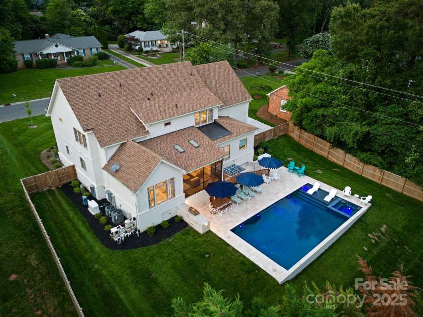 6505 Folger Drive, Charlotte, NC 28270.  MLS# CAR4268431, YatesRealty ID 29976. 