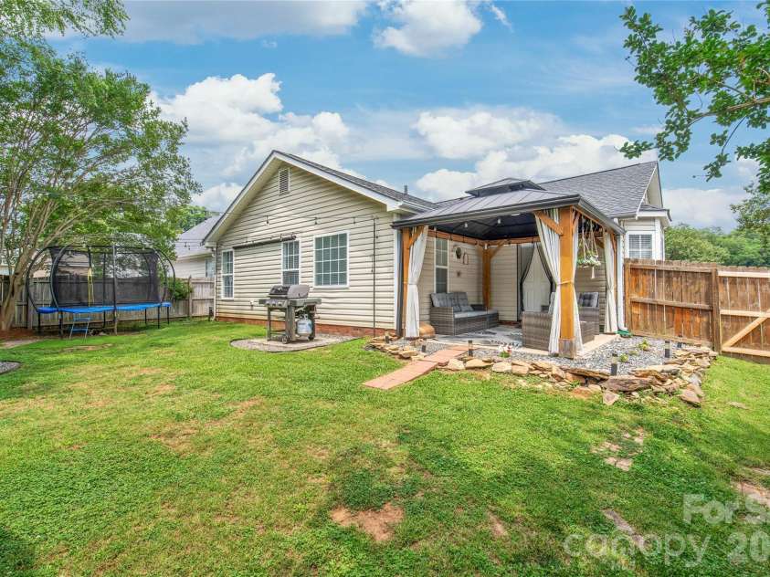 4401 Windjammer Drive, Monroe, NC 28110.  MLS# CAR4391546, YatesRealty ID 29977. 