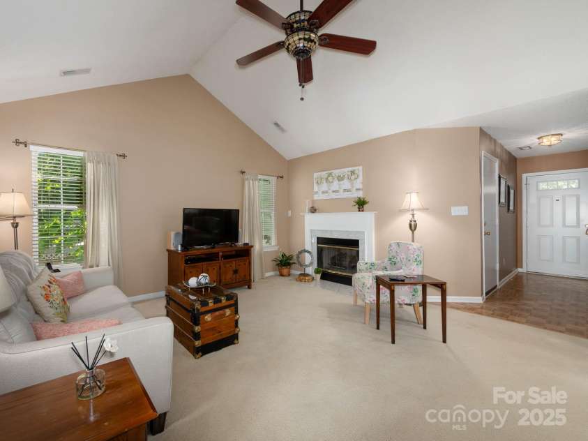 11911 Brownestone View Drive, Charlotte, NC 28269.  MLS# CAR4272115, YatesRealty ID 29978. 