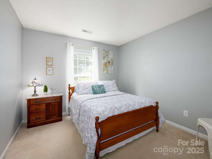 11911 Brownestone View Drive, Charlotte, NC 28269.  MLS# CAR4272115, YatesRealty ID 29978. 