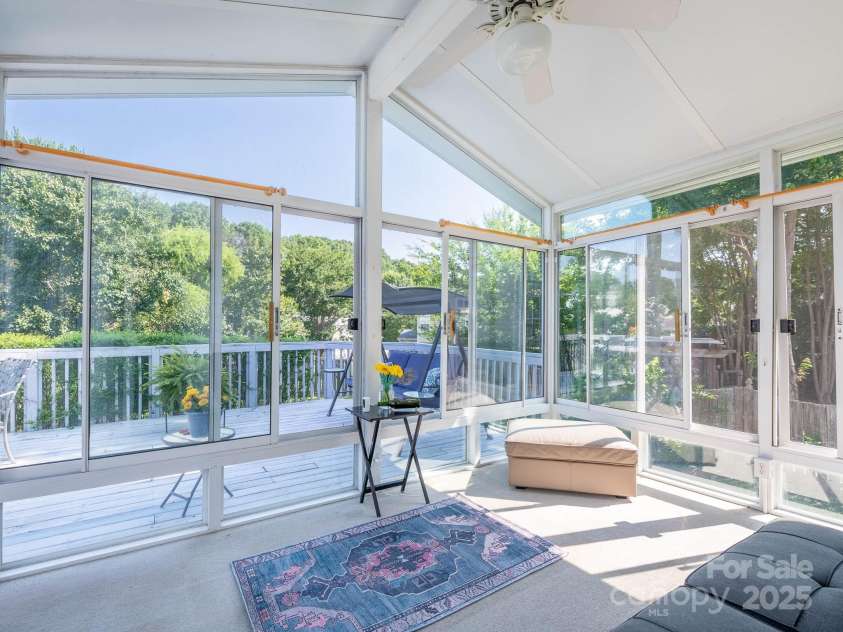 11911 Brownestone View Drive, Charlotte, NC 28269.  MLS# CAR4272115, YatesRealty ID 29978. 