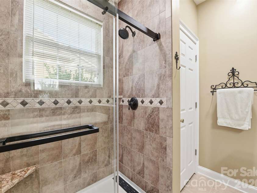 65 Glenview Lane, Maggie Valley, NC 28751.  MLS# CAR4390866, YatesRealty ID 29978. Custom Shower