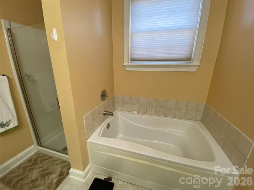 65 Glenview Lane, Maggie Valley, NC 28751.  MLS# CAR4417502, YatesRealty ID 29978. 