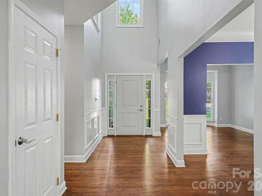 1926 Dunhill Drive, Charlotte, NC 28205.  MLS# CAR4391223, YatesRealty ID 29979. 