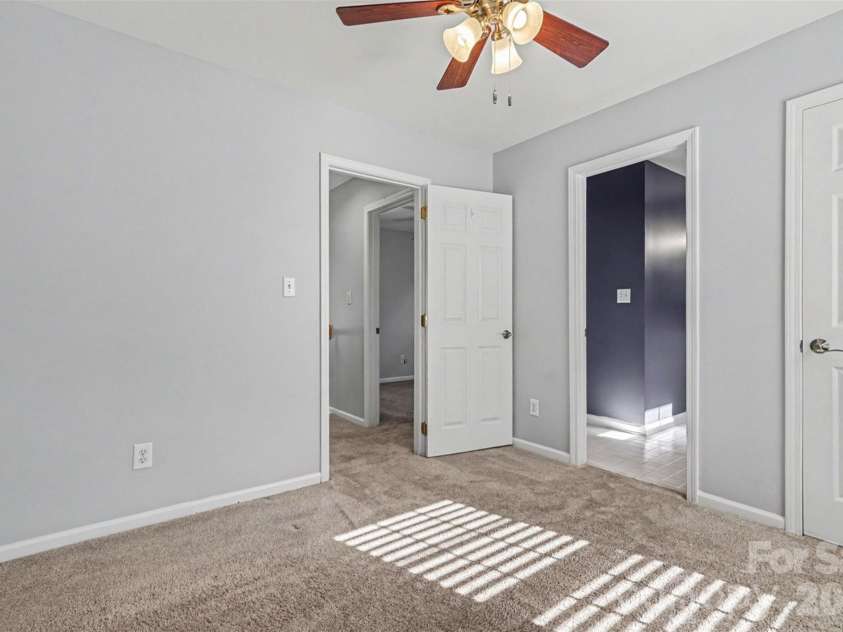 1926 Dunhill Drive, Charlotte, NC 28205.  MLS# CAR4391223, YatesRealty ID 29979. 