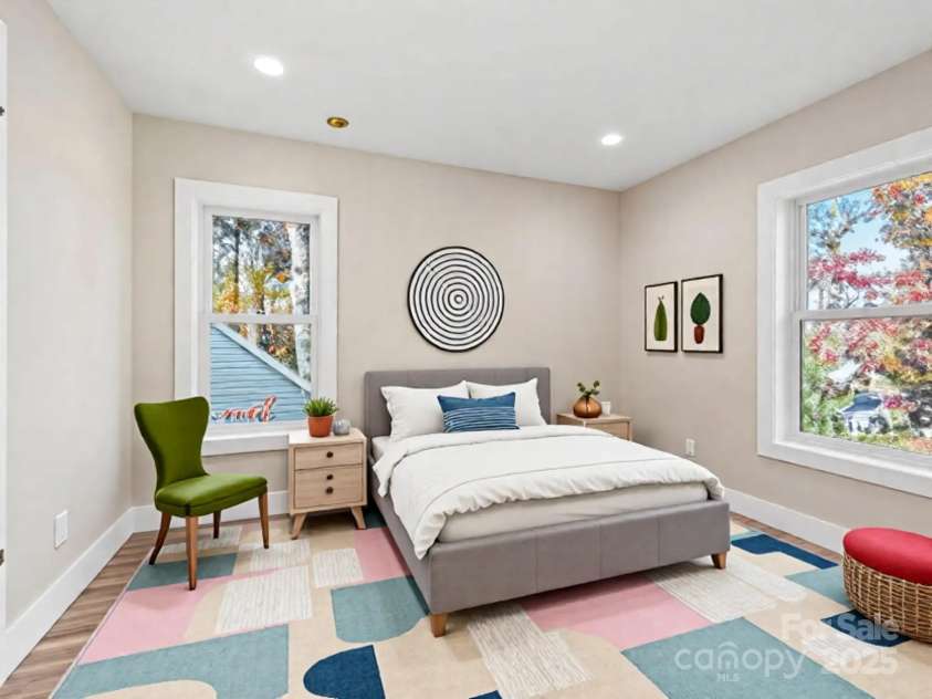 15 Perdue Place, Asheville, NC 28806.  MLS# CAR4316954, YatesRealty ID 2998. Third bedroom