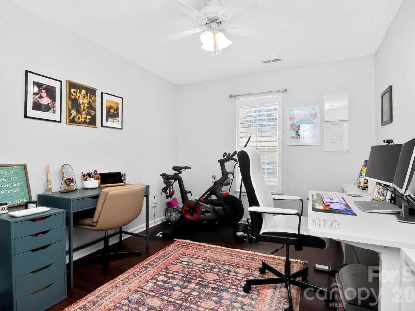 5422 Harris Cove Drive, Charlotte, NC 28269.  MLS# CAR4392419, YatesRealty ID 29980. 3rd Bedroom/Office