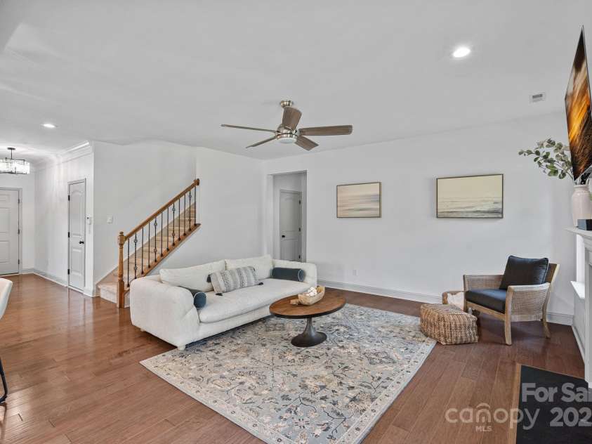 161 Oxford Drive, Mooresville, NC 28115.  MLS# CAR4281001, YatesRealty ID 29981. 