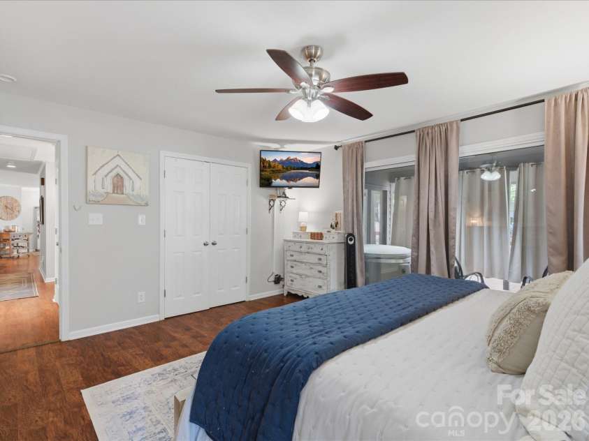 4720 Grey Moss Drive, Lake Wylie, SC 29710.  MLS# CAR4391554, YatesRealty ID 29981. 