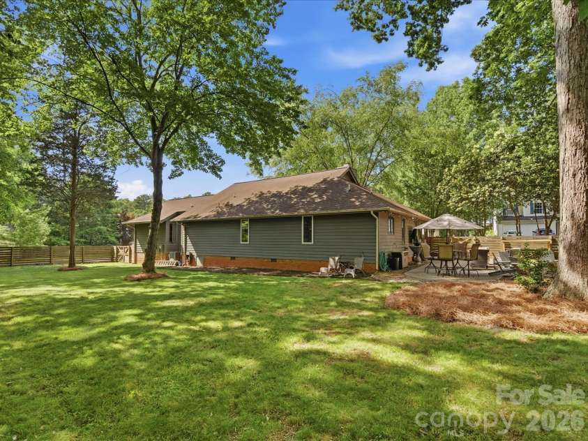 4720 Grey Moss Drive, Lake Wylie, SC 29710.  MLS# CAR4391554, YatesRealty ID 29981. 