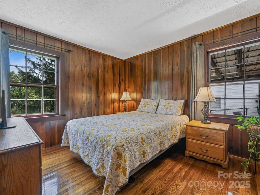 10 Old Pisgah Highway, Candler, NC 28715.  MLS# CAR4278929, YatesRealty ID 29982. 