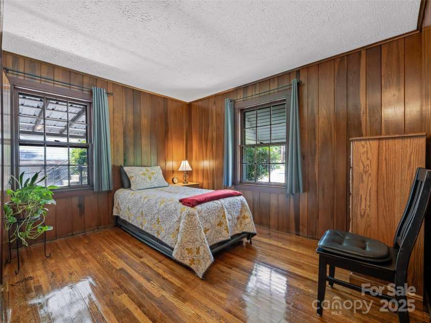 10 Old Pisgah Highway, Candler, NC 28715.  MLS# CAR4278929, YatesRealty ID 29982. 