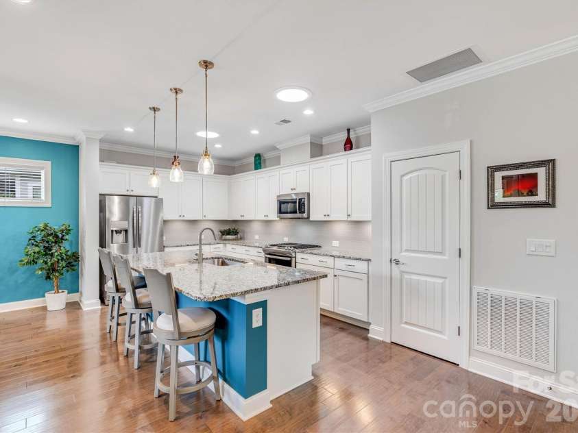 6119 Raven Rock Drive, Denver, NC 28037.  MLS# CAR4390719, YatesRealty ID 29982. 