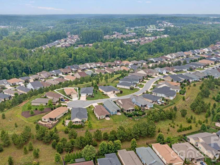 6119 Raven Rock Drive, Denver, NC 28037.  MLS# CAR4390719, YatesRealty ID 29982. 
