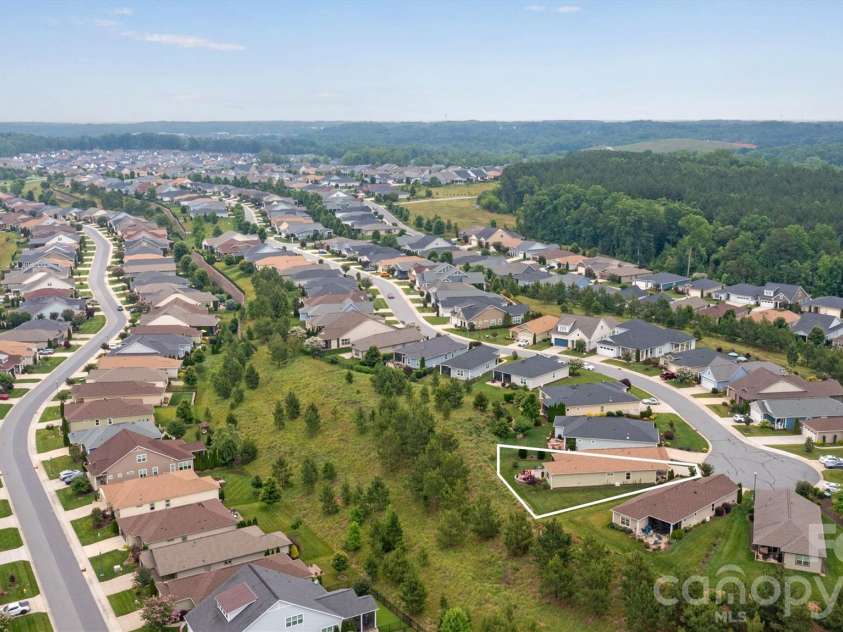 6119 Raven Rock Drive, Denver, NC 28037.  MLS# CAR4390719, YatesRealty ID 29982. 