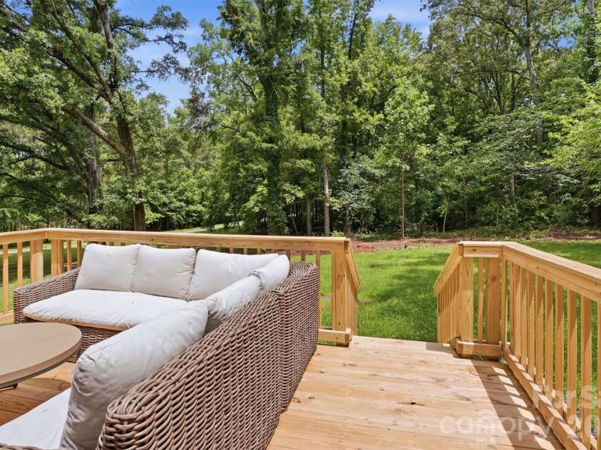 501 Rawlsville Road, Rock Hill, SC 29730.  MLS# CAR4386411, YatesRealty ID 29984. 