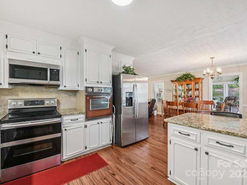 9454 Flowes Store Road, Midland, NC 28107.  MLS# CAR4283578, YatesRealty ID 29984. 