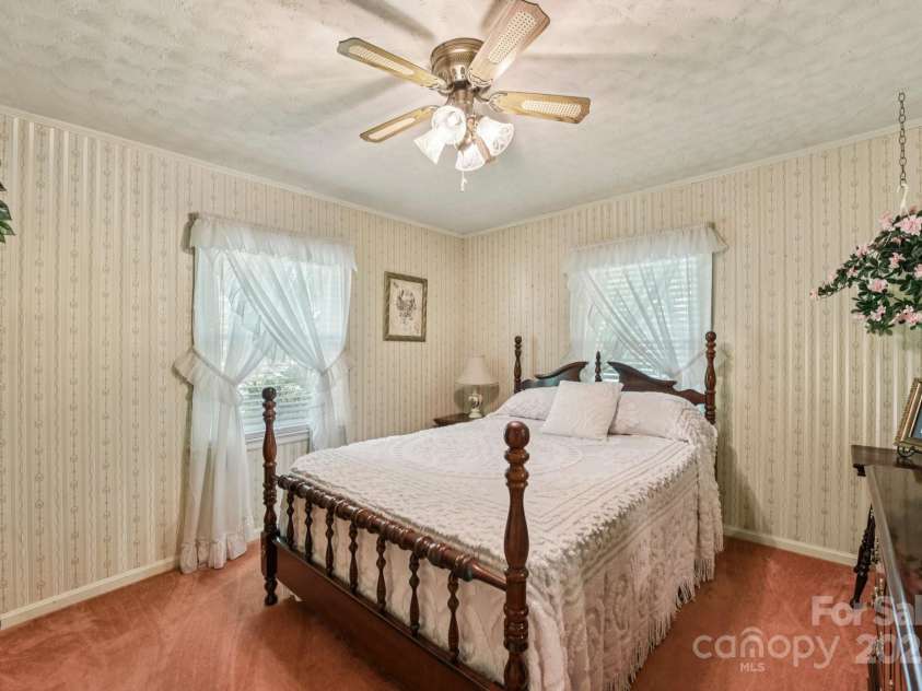 9454 Flowes Store Road, Midland, NC 28107.  MLS# CAR4283578, YatesRealty ID 29984. 