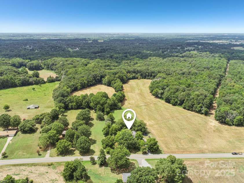 9454 Flowes Store Road, Midland, NC 28107.  MLS# CAR4283578, YatesRealty ID 29984. 