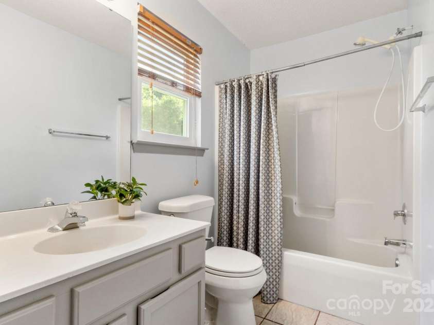 100 Brookstone Drive, Mount Holly, NC 28120.  MLS# CAR4256317, YatesRealty ID 29985. Bathroom