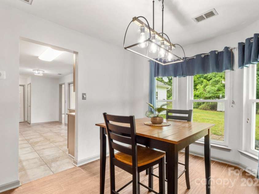 100 Brookstone Drive, Mount Holly, NC 28120.  MLS# CAR4256317, YatesRealty ID 29985. Dining Rm