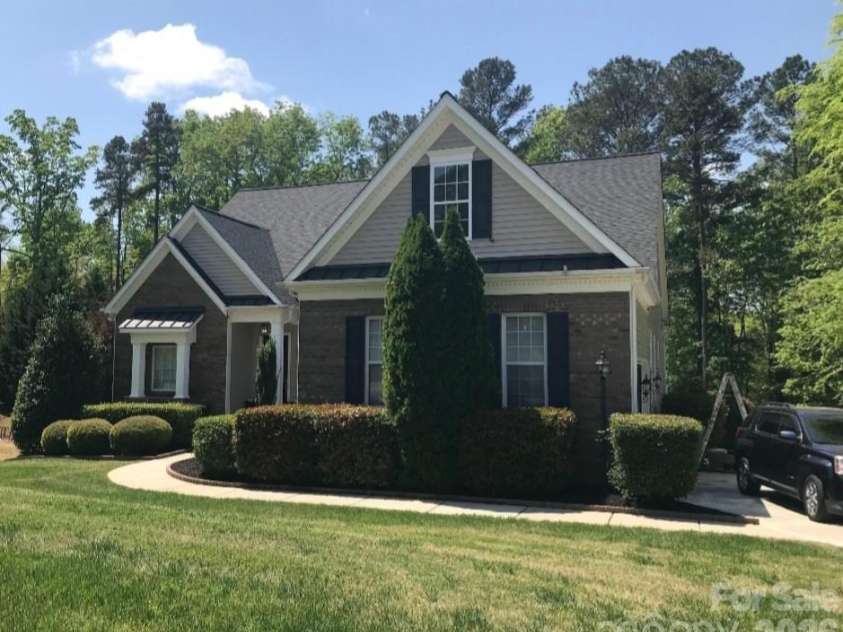 4132 Belle Meade Circle, Belmont, NC 28012.  MLS# CAR4316007, YatesRealty ID 29986. 
