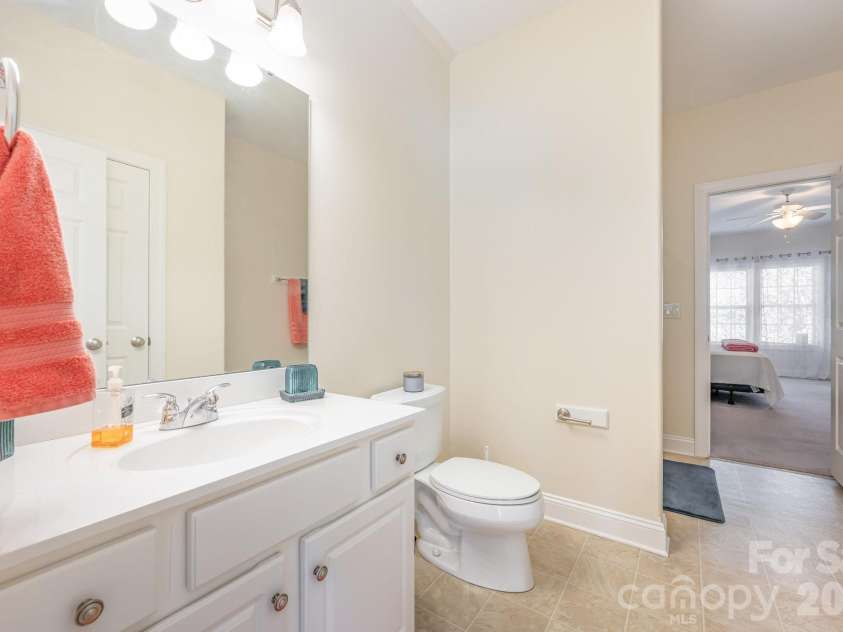 4132 Belle Meade Circle, Belmont, NC 28012.  MLS# CAR4316007, YatesRealty ID 29986. 