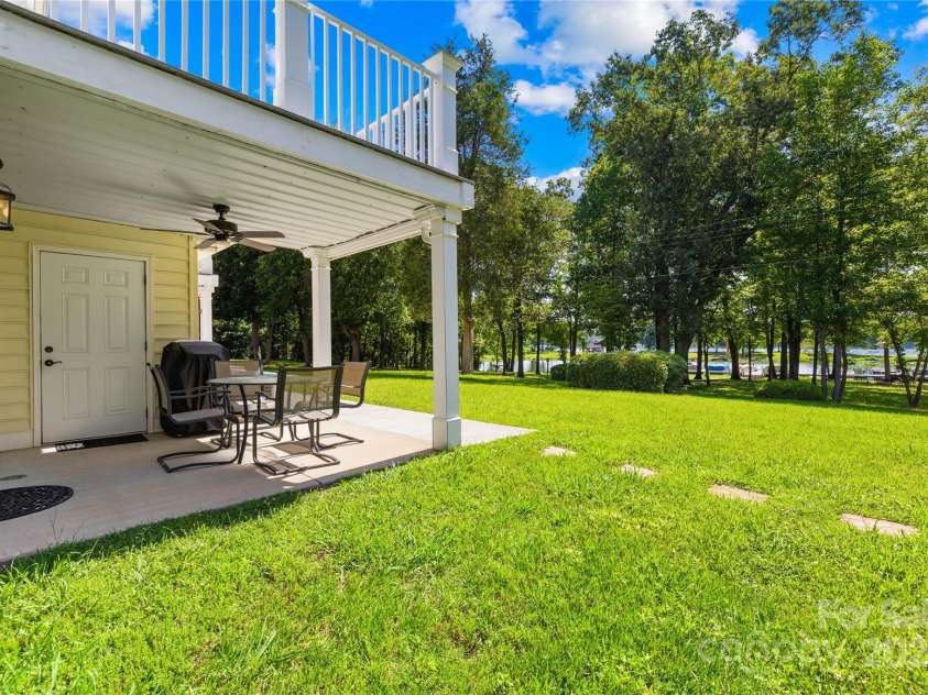 49009 Dockside Lane, Albemarle, NC 28001.  MLS# CAR4267045, YatesRealty ID 29986. 