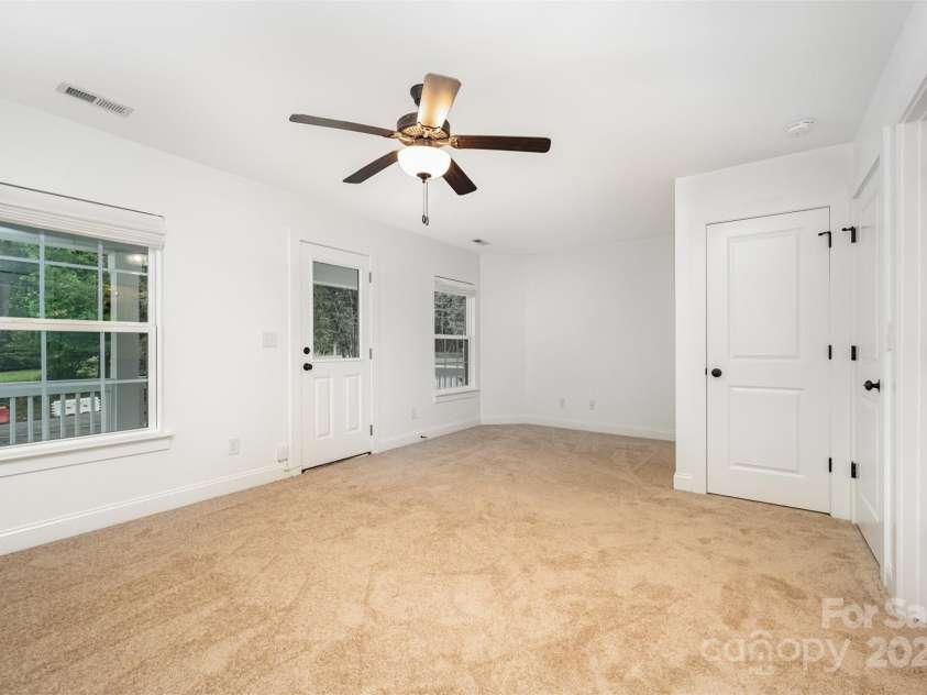 12212 Huntersville Concord Road, Huntersville, NC 28078.  MLS# CAR4287401, YatesRealty ID 29988. 