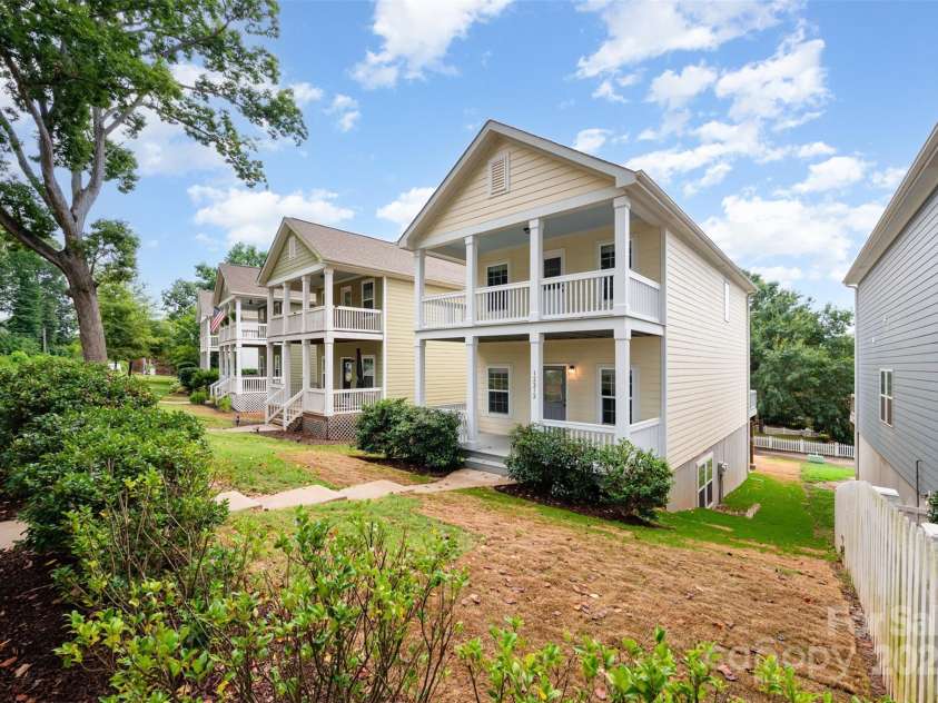 12212 Huntersville Concord Road, Huntersville, NC 28078.  MLS# CAR4287401, YatesRealty ID 29988. 