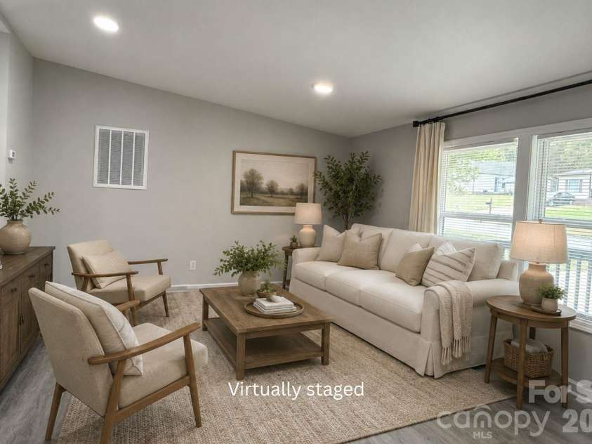 1332 Poplar Glen Drive, Kannapolis, NC 28083.  MLS# CAR4362783, YatesRealty ID 29989. 