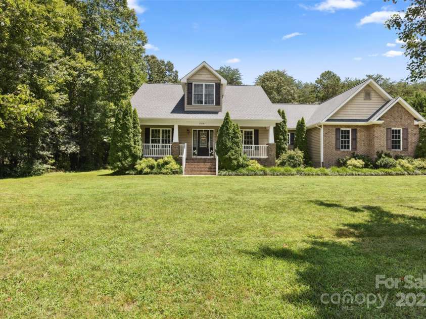 288 Grapevine Circle, Taylorsville, NC 28681.  MLS# CAR4276575, YatesRealty ID 29989. 
