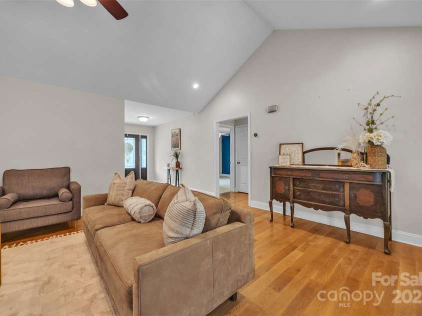 288 Grapevine Circle, Taylorsville, NC 28681.  MLS# CAR4276575, YatesRealty ID 29989. 